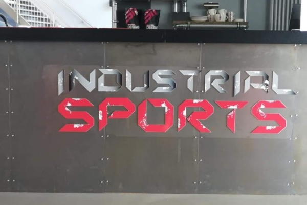 Bild 3 von INDUSTRIAL SPORTS